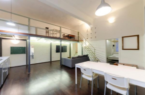 JOIVY Great Flat near Aquarium